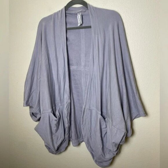Athleta Cocoon Wrap Muted Lilac size 2X - Picture 4 of 7